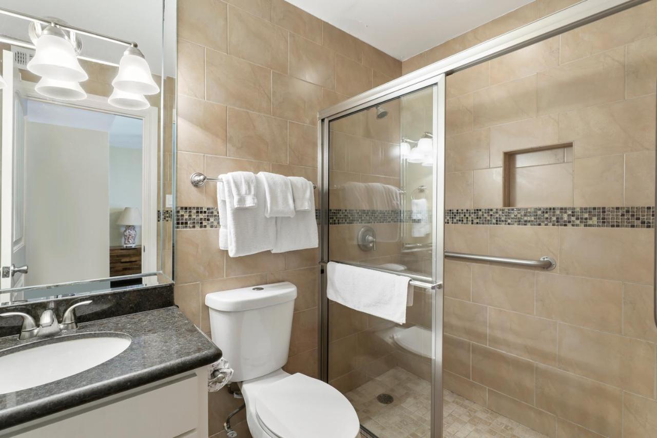 Ground Floor Beachfront Beauty! Steps To The Beach And Pool South Padre Island Ngoại thất bức ảnh