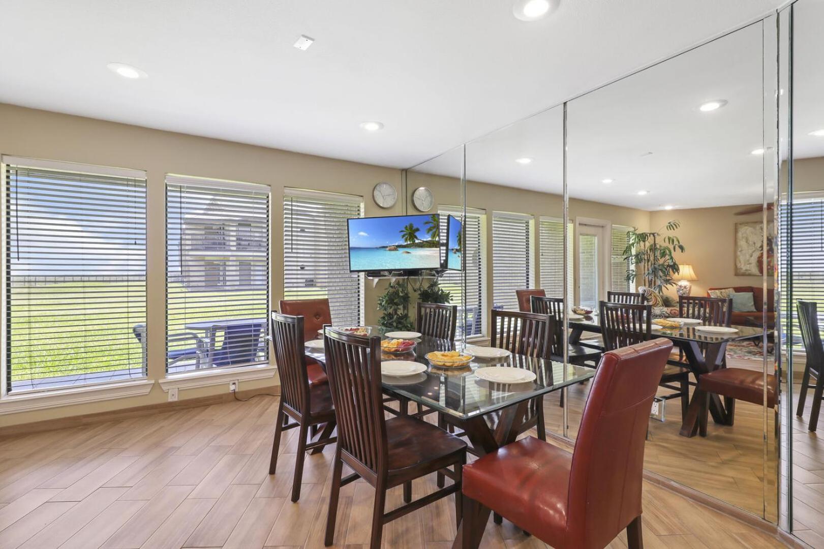 Ground Floor Beachfront Beauty! Steps To The Beach And Pool South Padre Island Phòng bức ảnh
