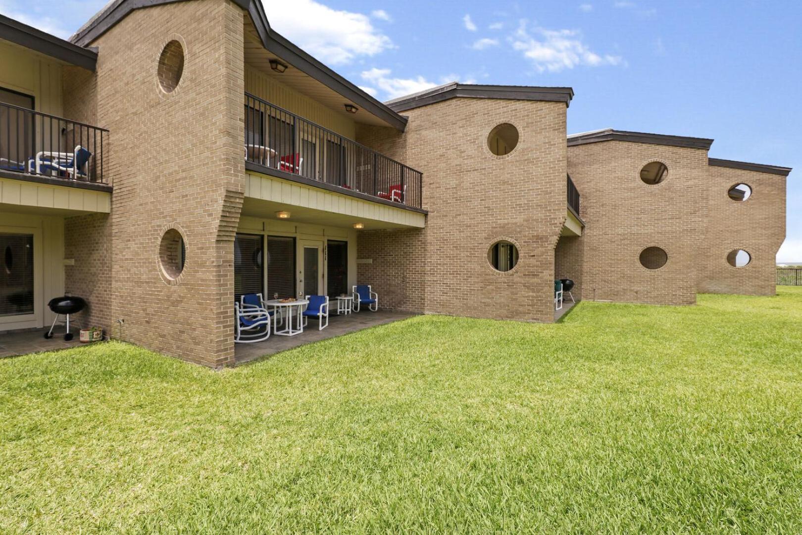 Ground Floor Beachfront Beauty! Steps To The Beach And Pool South Padre Island Phòng bức ảnh